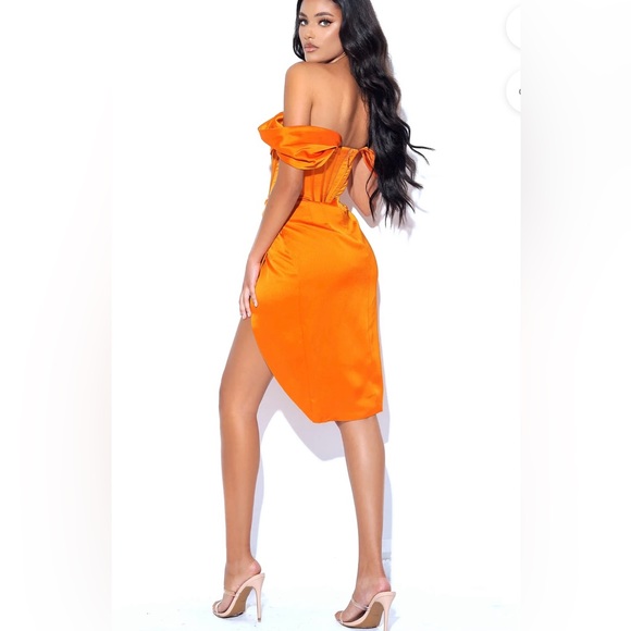 NWT MISS CIRCLE orange bustier corset , draped off the shoulder midi dress - Picture 6 of 7